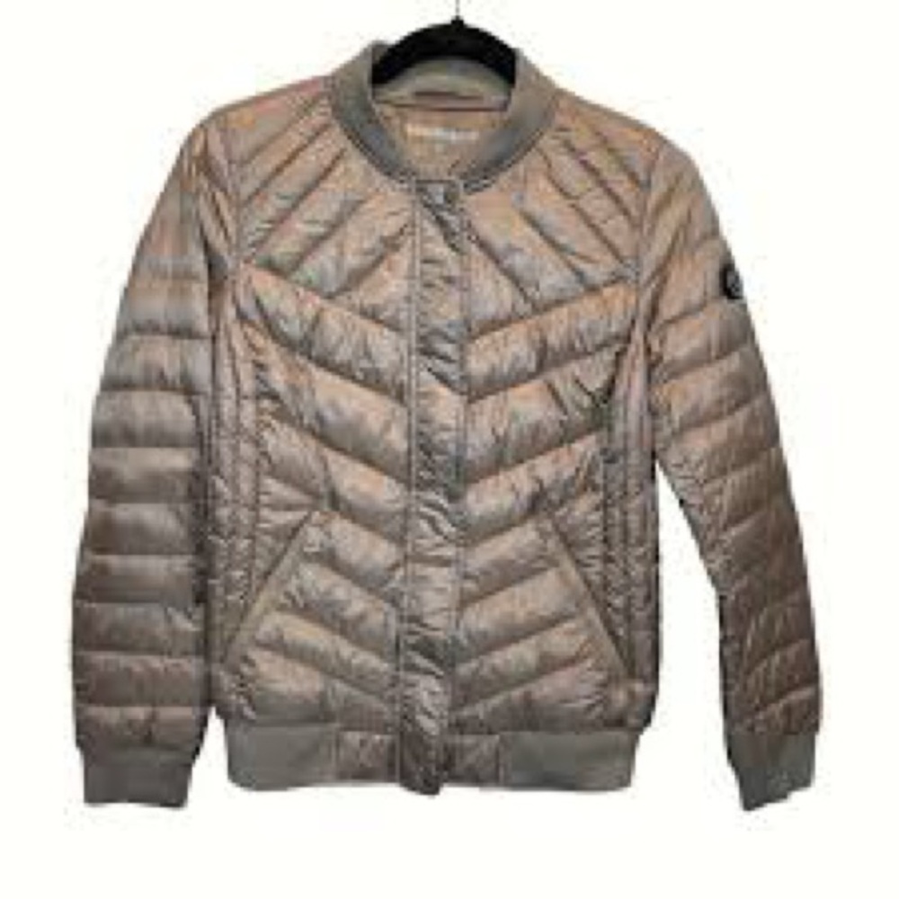 Bernardo NEW lightweight quilted puffer bomber jacket in Sage Green